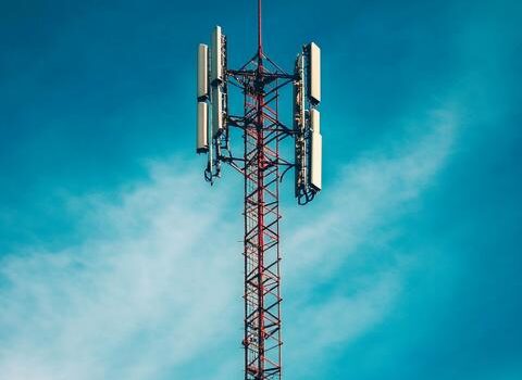 בדיקת אנטנה סלולרית